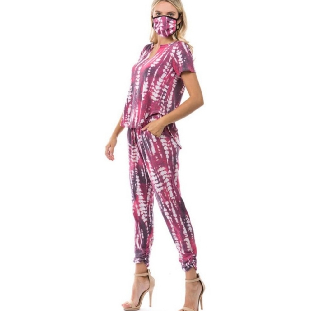 Comfy matching top / joggers NO MASK